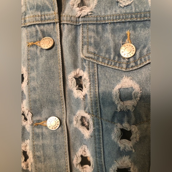 DIPPLE DENIM OVERSIZED DISTRESSED JACKET SIZE: SMALL - Picture 5 of 7